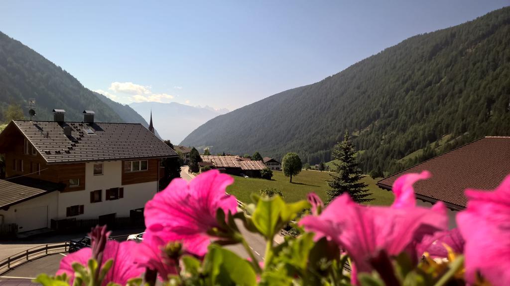 B&B Hotel Alpenrose Rooms & Apartments Valles Eksteriør billede